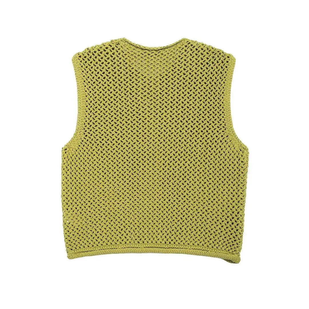 gilet a la mode sans manche  en  tricot. Chic avec des poches Patch bouton, existe en 3 coloris